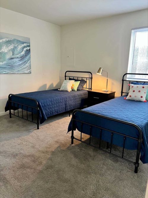 Apartment Bedroom With Two Twin Beds